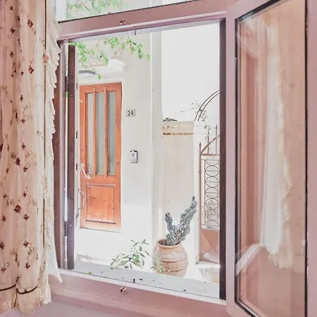 Studio Lefaki Apartment