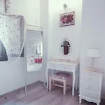 아파트 Lefaki 레팀노
